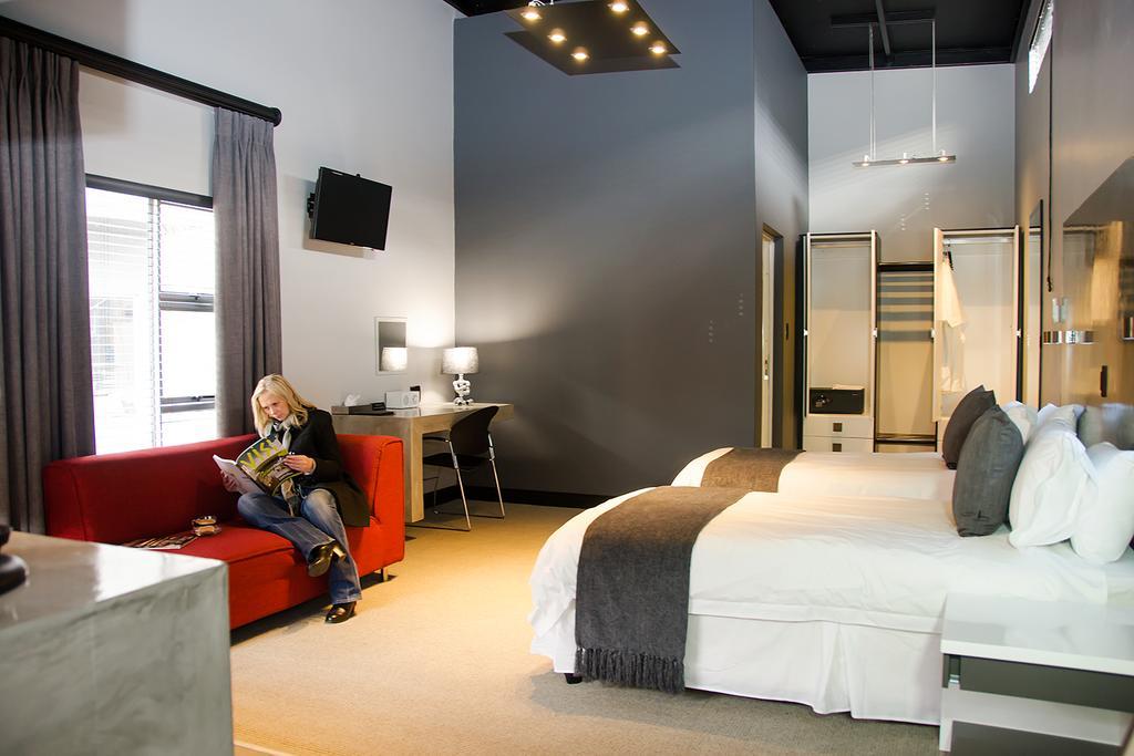 City Living Boutique Hotel Блумфонтейн Экстерьер фото